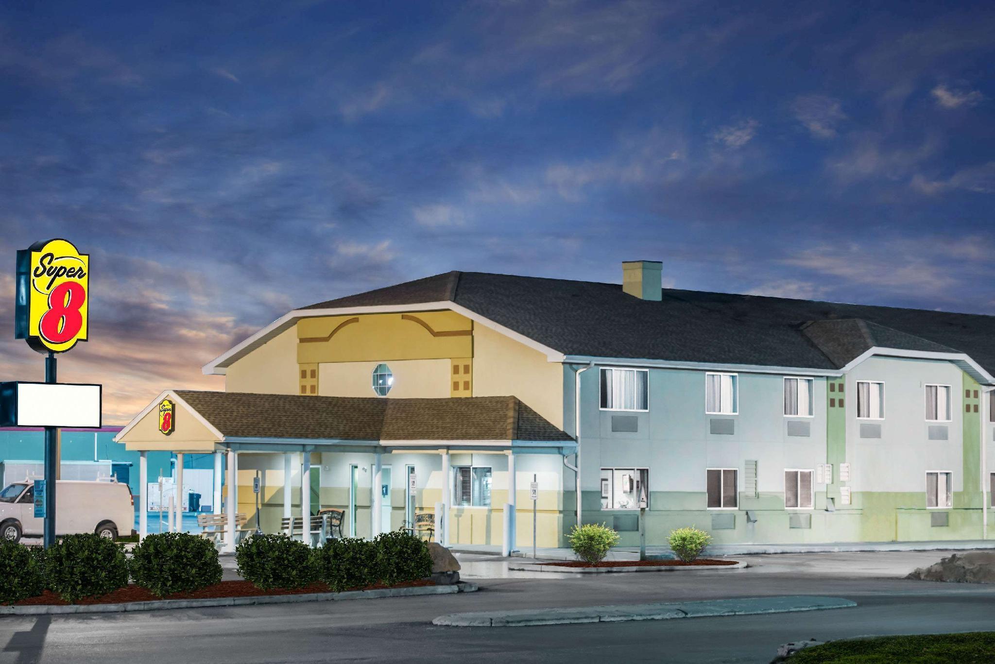 Motel Super 8 By Wyndham Clearfield